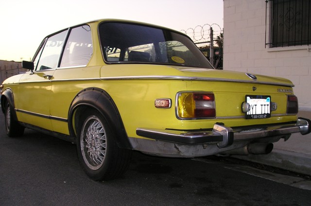 Golf Yellow